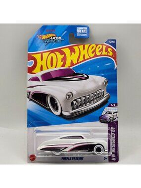 Hot Wheels Purple Passion 2025 HW Designed By White 1/5 5/250